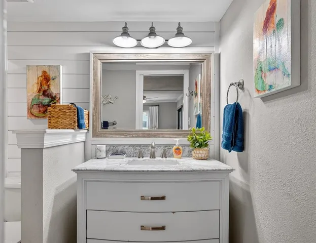 $449,900 | 1275 Ocean Shore Boulevard, Unit 206, Ormond Beach, FL 32176