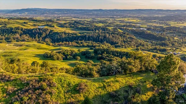 $285,000 | 6048 Hyland Way, Penngrove, CA 94951