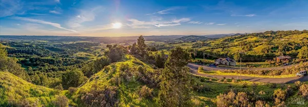 $285,000 | 6048 Hyland Way, Penngrove, CA 94951