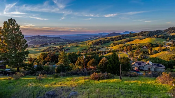 $285,000 | 6048 Hyland Way, Penngrove, CA 94951