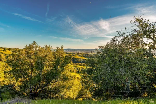 $285,000 | 6048 Hyland Way, Penngrove, CA 94951