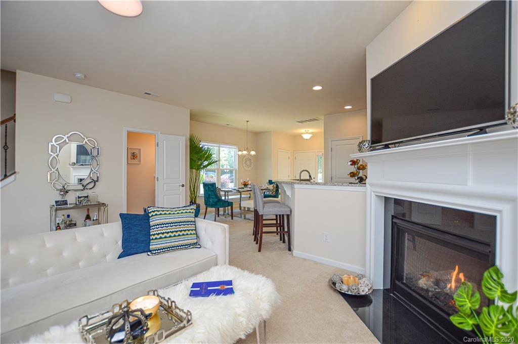 6236 Rockefeller Lane, Unit 421 Charlotte, NC 28210 - Photo 14 of 40 Gallery Image 14