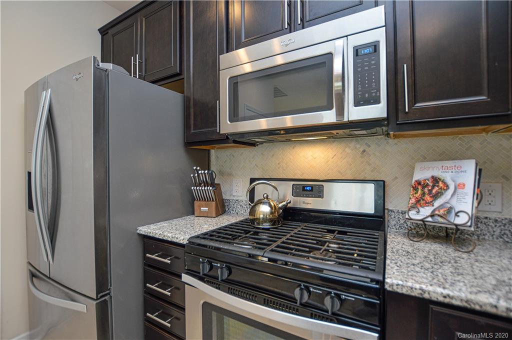 6236 Rockefeller Lane, Unit 421 Charlotte, NC 28210 - Photo 8 of 40 Gallery Image 8