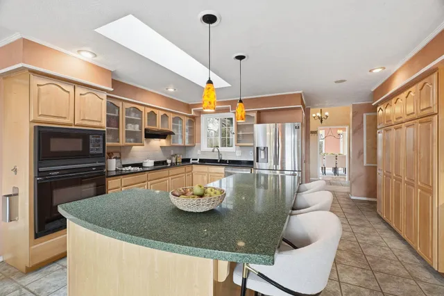 $925,000 | 1703 West 25th Avenue, Spokane, WA 99224