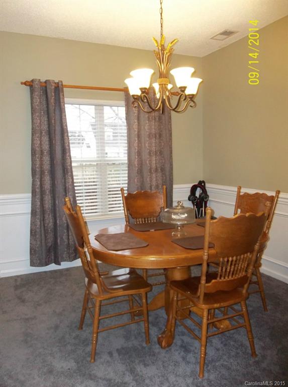 10125 Faires Farm Road Charlotte, NC 28213 - Photo 4 of 12