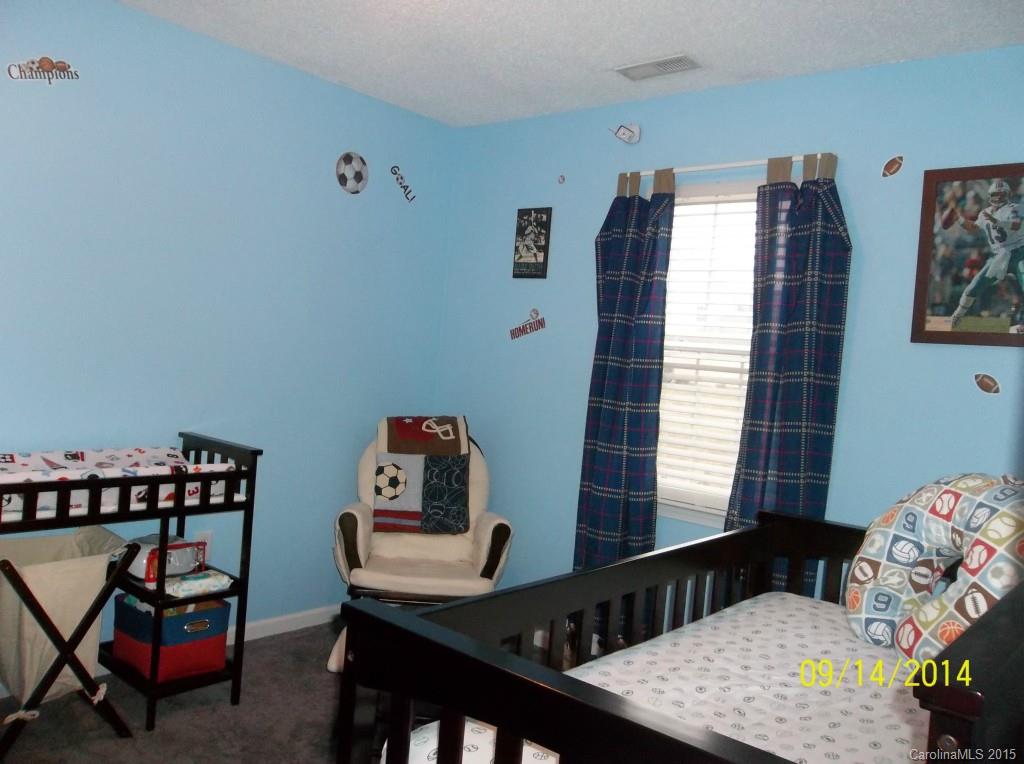 10125 Faires Farm Road Charlotte, NC 28213 - Photo 10 of 12