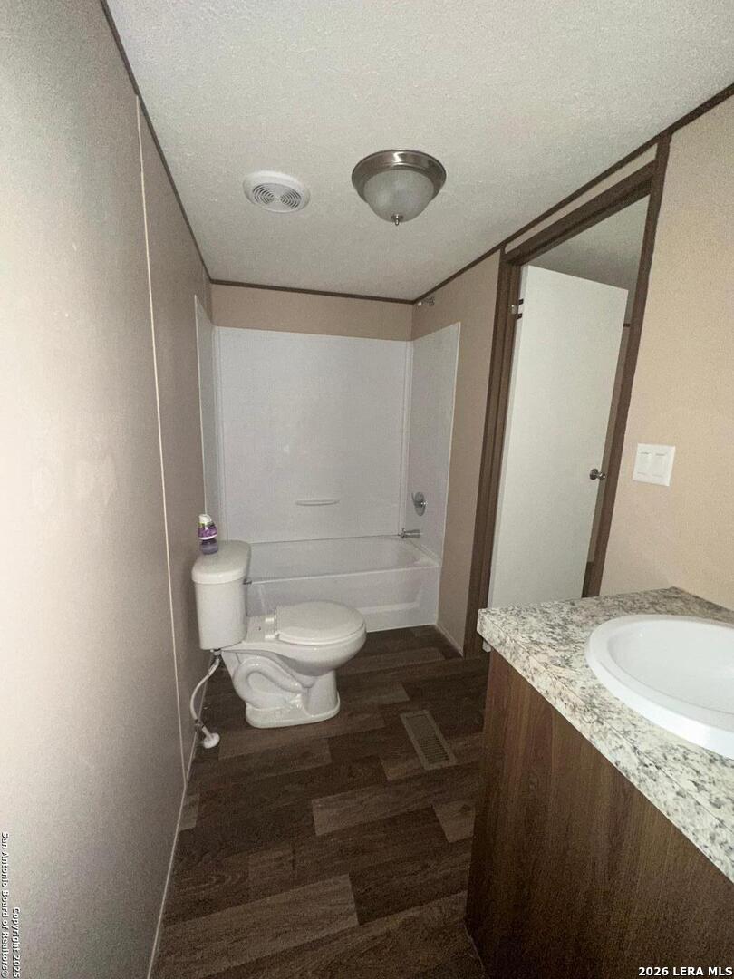 101 Villa Ridge Drive, Unit 6 Poteet, TX 78065 - Photo 14 of 17