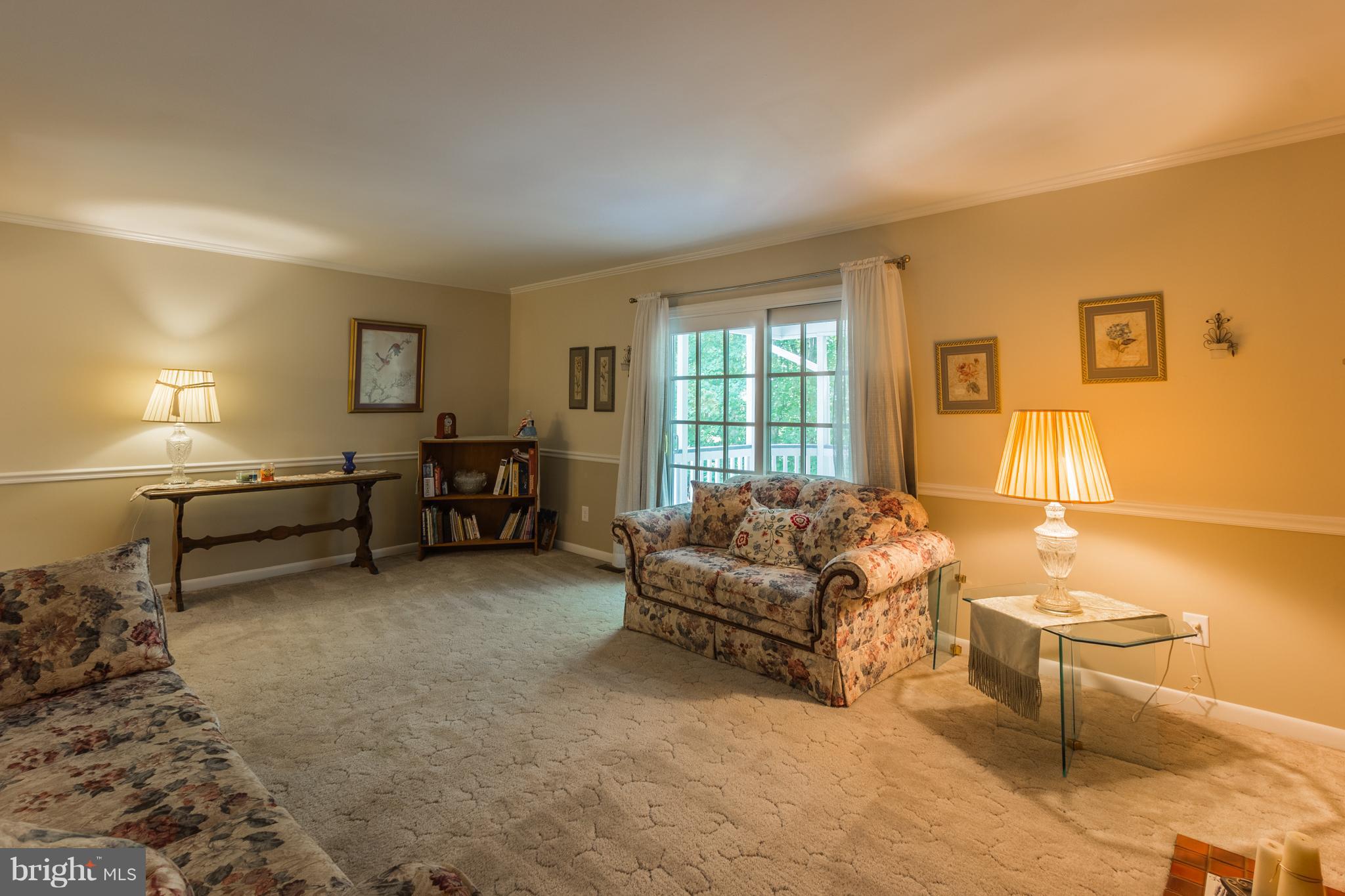 469 Cropp Road Fredericksburg, VA 22406 - Photo 3 of 30 Light filled Living room off of Kitchen