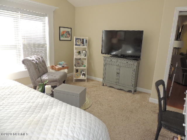 556 Rivage Promenade Wilmington, NC 28412 - Photo 6 of 14 Master Bedroom - 1st level