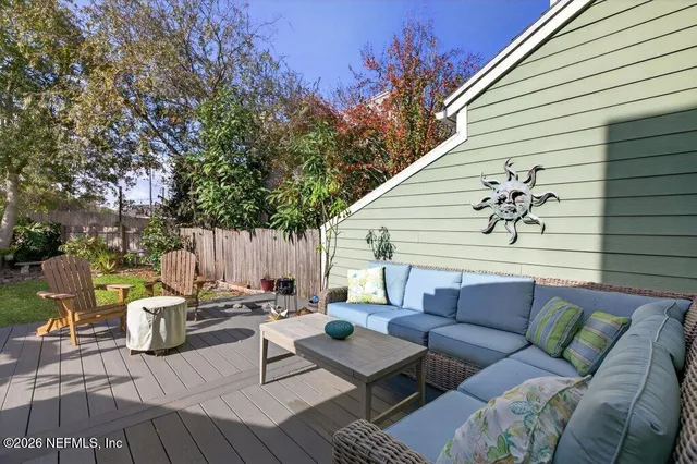 $450,000 | 320 Sunrise Circle, Neptune Beach, FL 32266