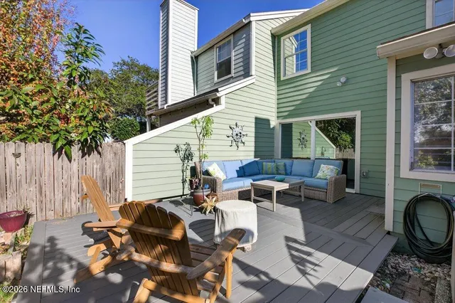 $450,000 | 320 Sunrise Circle, Neptune Beach, FL 32266