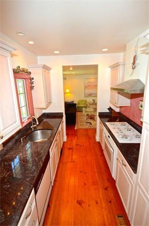 379 Delano Road Marion, MA 02738 - Photo 11 of 22 Gallery Image 11