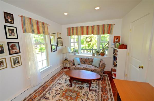 379 Delano Road Marion, MA 02738 - Photo 12 of 22 Gallery Image 12