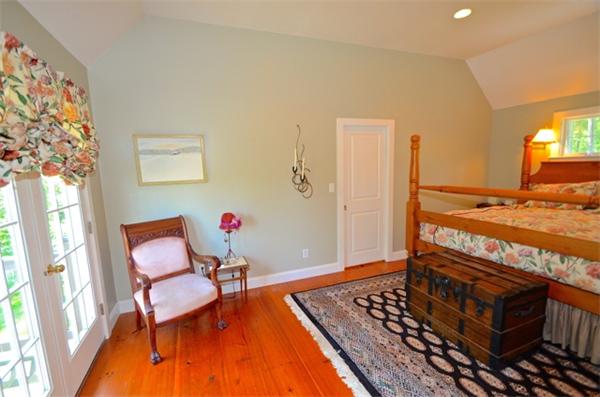 379 Delano Road Marion, MA 02738 - Photo 17 of 22 Gallery Image 17
