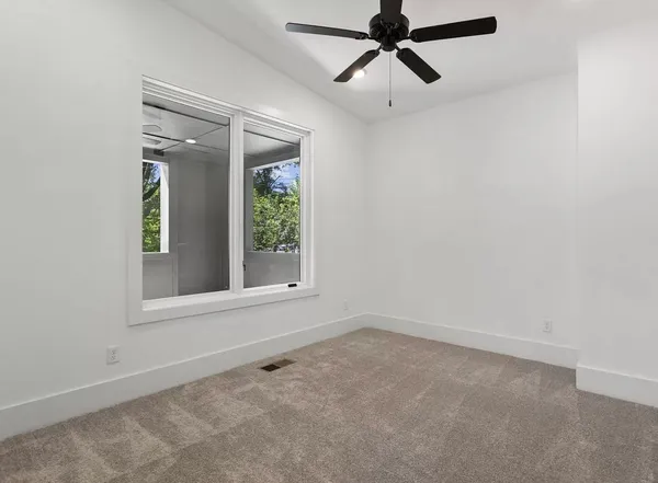 $4,000 | 217 Eastmoreland Street, Unit A, Nashville, TN 37207