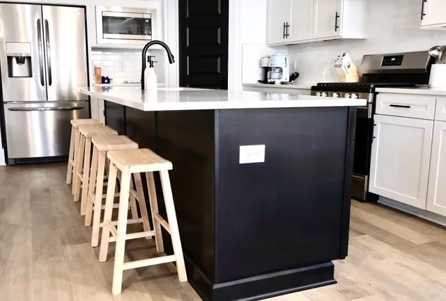 $4,000 | 217 Eastmoreland Street, Unit A, Nashville, TN 37207