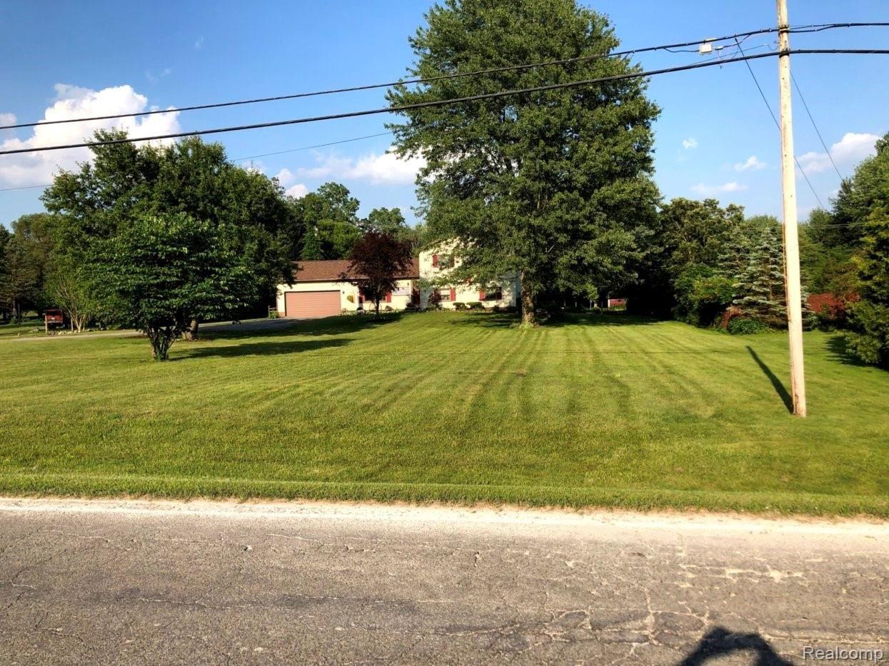 10771 Bunton Road Willis, MI 48191 - Photo 7 of 49 7.jpg