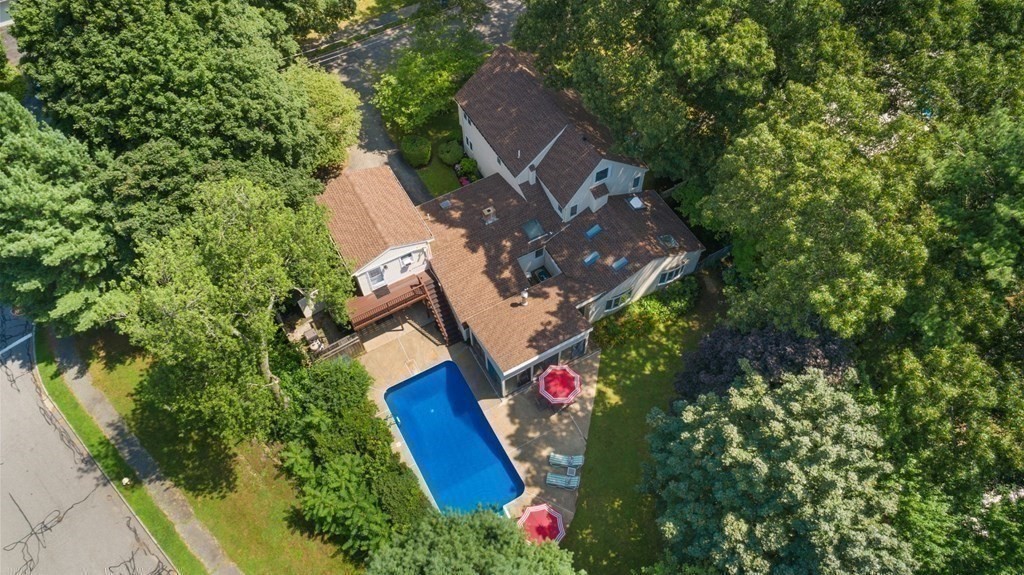 51 Whittier Road Wakefield, MA 01880 - Photo 22 of 41 Gallery Image 22