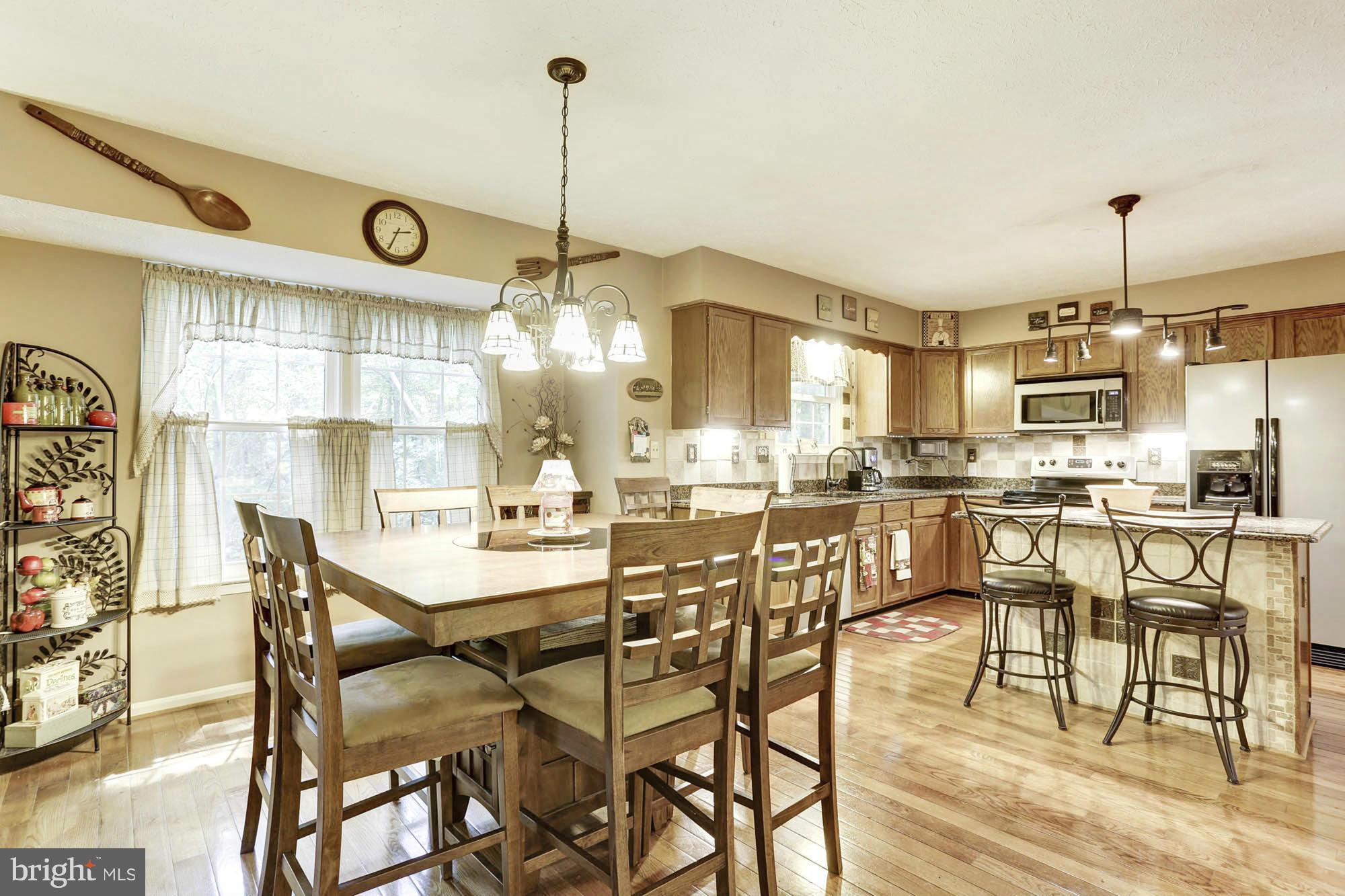 33 Little River Road Laurel, MD 20724 - Photo 15 of 30 Kitchen