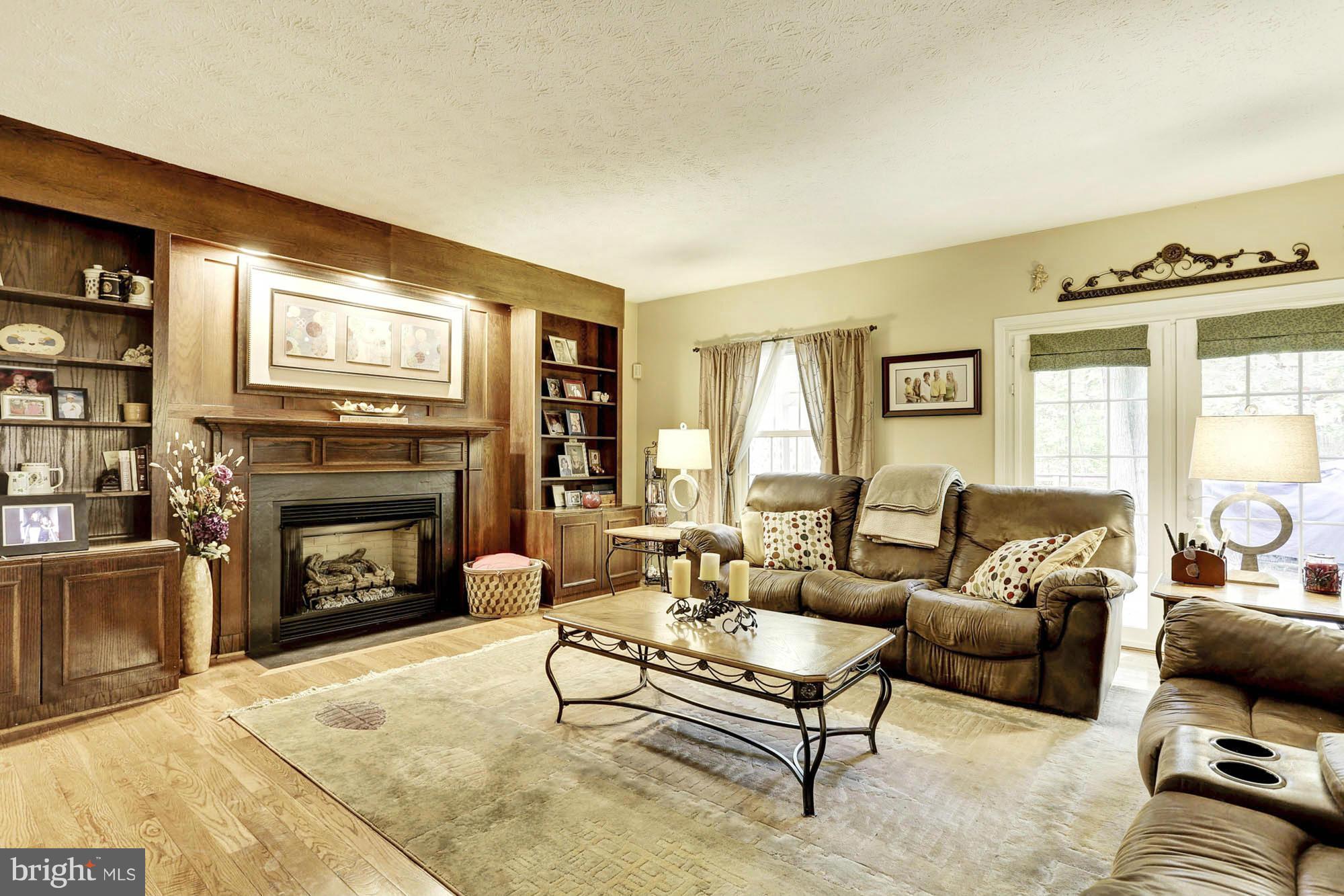 33 Little River Road Laurel, MD 20724 - Photo 18 of 30 Family Room
