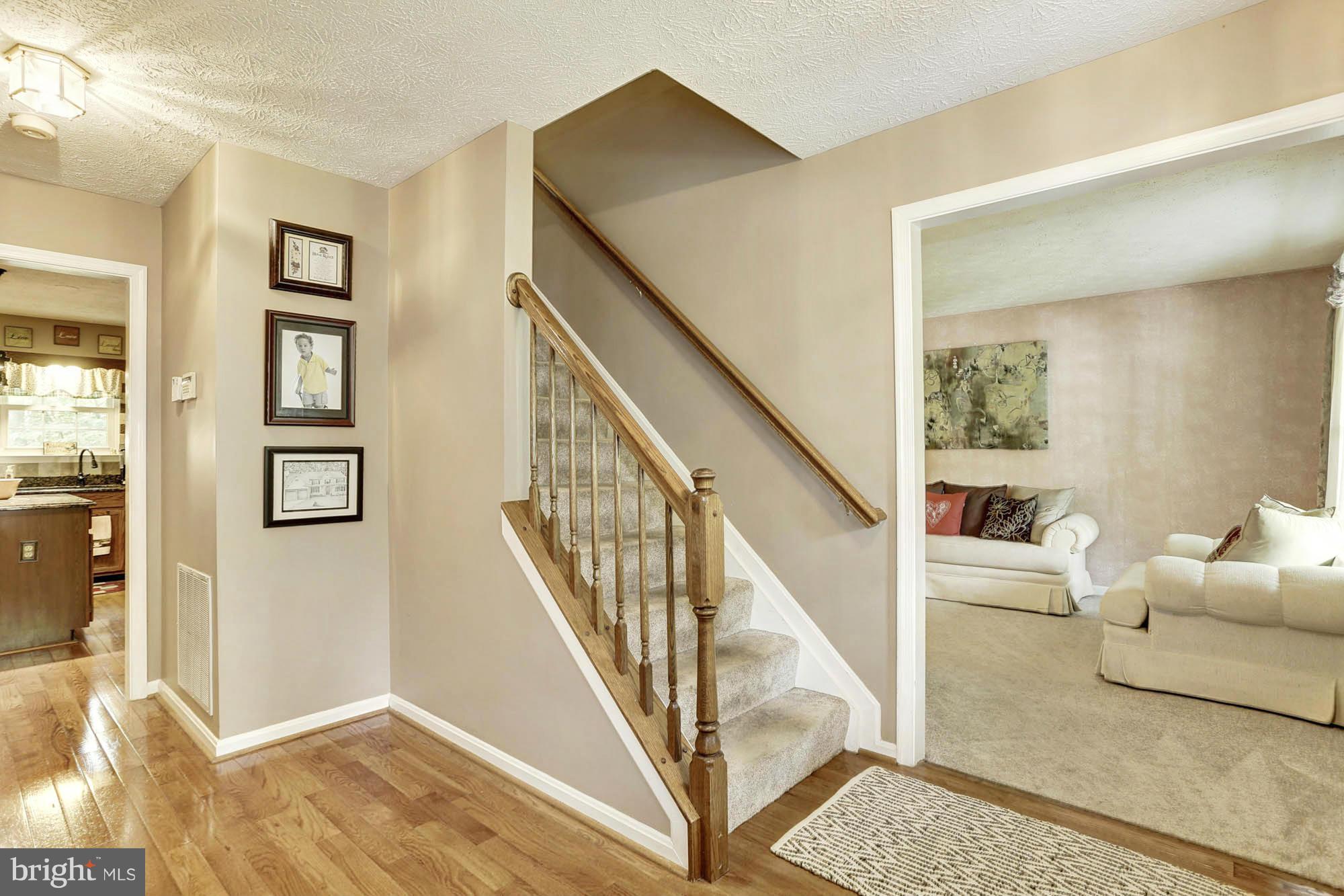 33 Little River Road Laurel, MD 20724 - Photo 4 of 30 Interior (General)