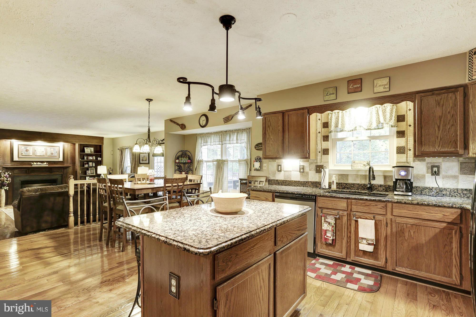 33 Little River Road Laurel, MD 20724 - Photo 10 of 30 Kitchen
