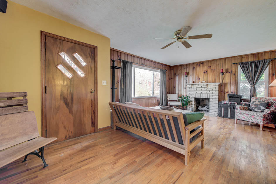 9340 Pedigo Road Powell, TN 37849 - Photo 16 of 39 17