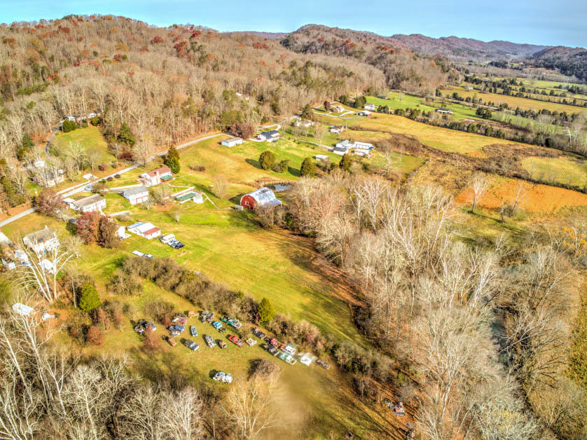 9340 Pedigo Road Powell, TN 37849 - Photo 10 of 39 11
