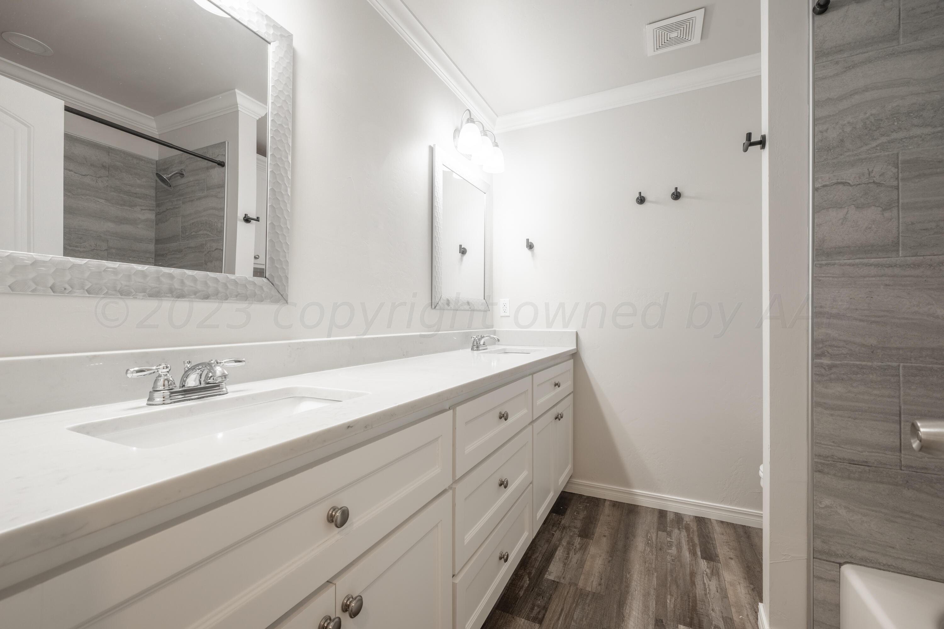 4120 South Ong Street Amarillo, TX 79110 - Photo 19 of 19 master bathroom