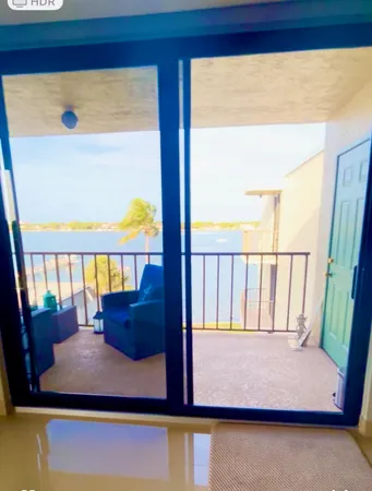 $3,000 | 1202 South Lake Drive, Unit 501, Lantana, FL 33462