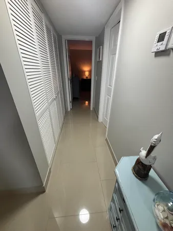 $3,000 | 1202 South Lake Drive, Unit 501, Lantana, FL 33462