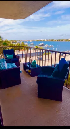 $3,000 | 1202 South Lake Drive, Unit 501, Lantana, FL 33462