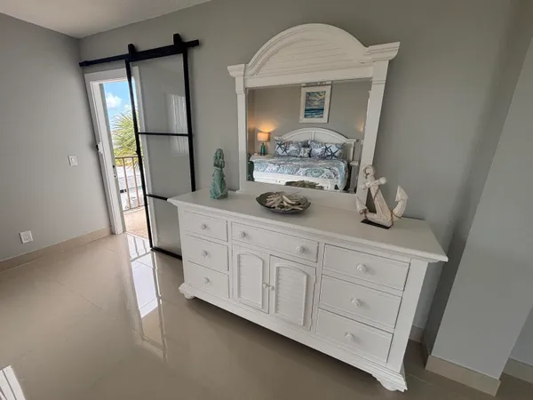 $3,000 | 1202 South Lake Drive, Unit 501, Lantana, FL 33462