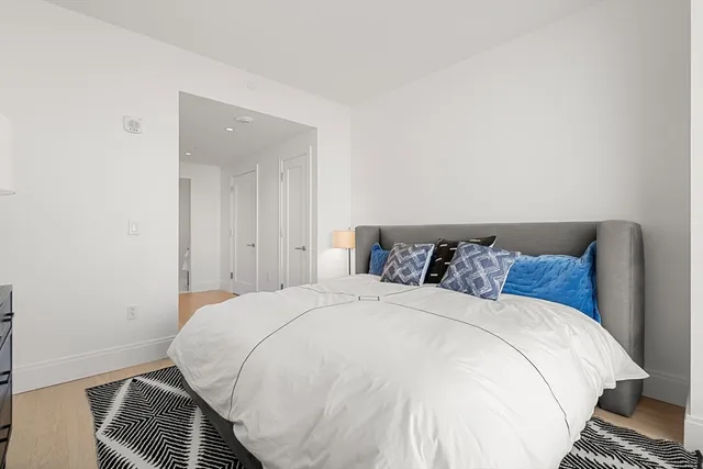 $2,399,000 | 380 Harrison Avenue, Unit 1008, Boston, MA 02118