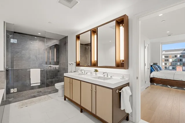 $2,399,000 | 380 Harrison Avenue, Unit 1008, Boston, MA 02118