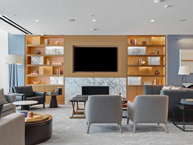 $2,399,000 | 380 Harrison Avenue, Unit 1008, Boston, MA 02118