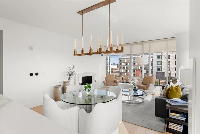 $2,399,000 | 380 Harrison Avenue, Unit 1008, Boston, MA 02118