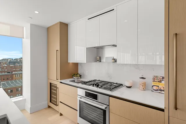 $2,399,000 | 380 Harrison Avenue, Unit 1008, Boston, MA 02118