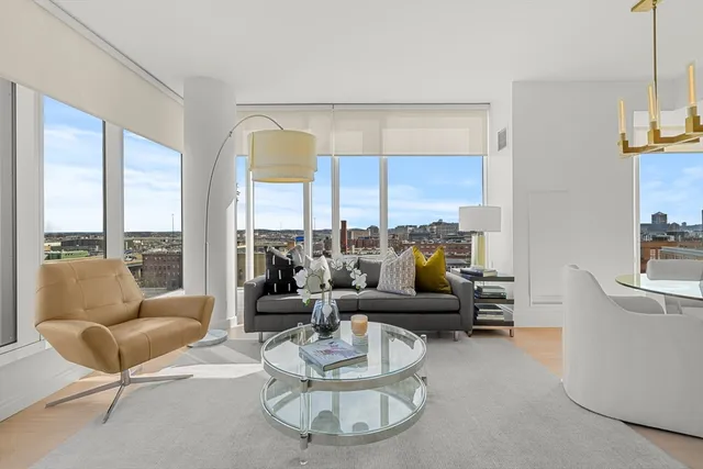 $2,399,000 | 380 Harrison Avenue, Unit 1008, Boston, MA 02118
