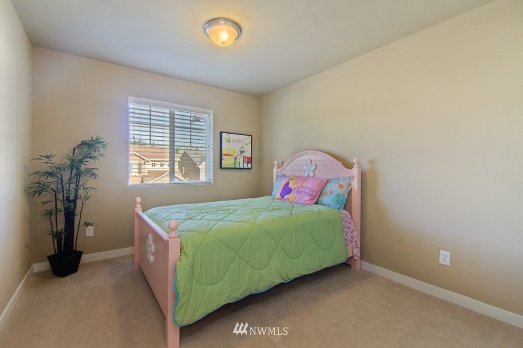 22432 36th Avenue Southeast Bothell, WA 98021 - Photo 13 of 18
