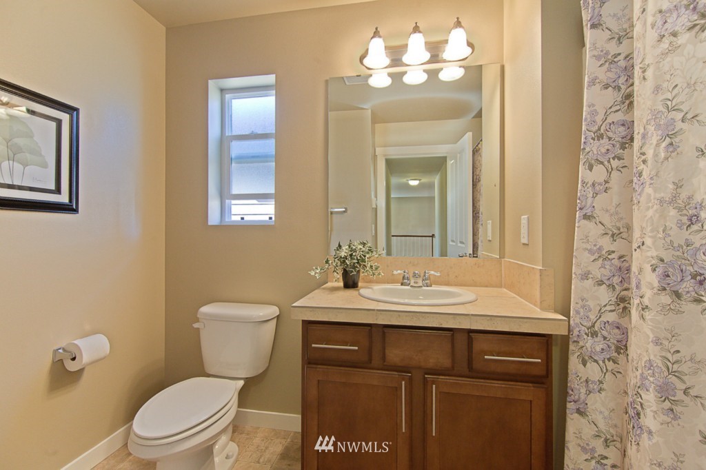 22432 36th Avenue Southeast Bothell, WA 98021 - Photo 15 of 18