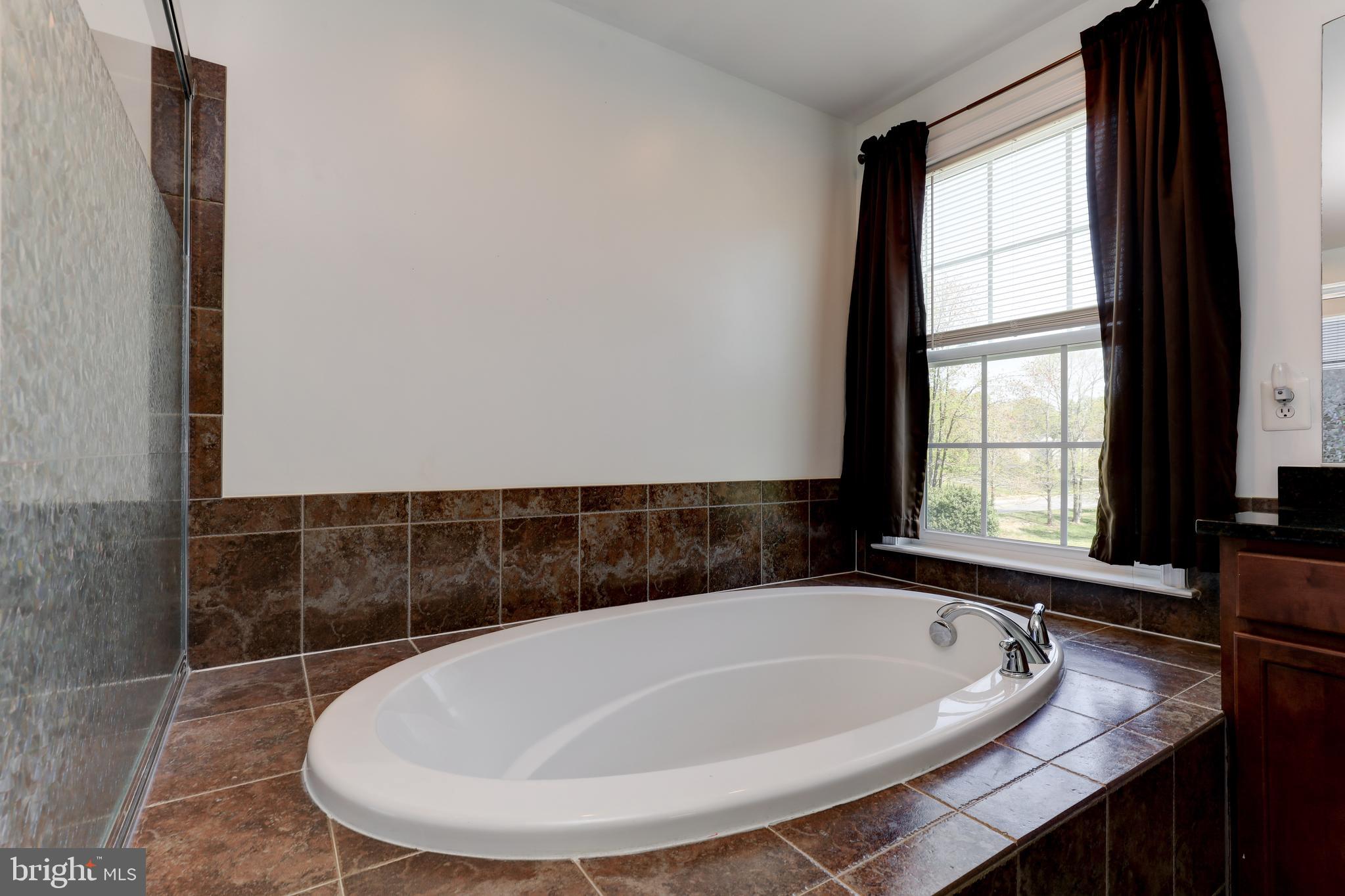 19240 Fuller Heights Road Triangle, VA 22172 - Photo 27 of 58 Gallery Image 27