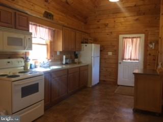 168 Whites Gap Road Berkeley Springs, WV 25411 - Photo 13 of 46 Gallery Image 13