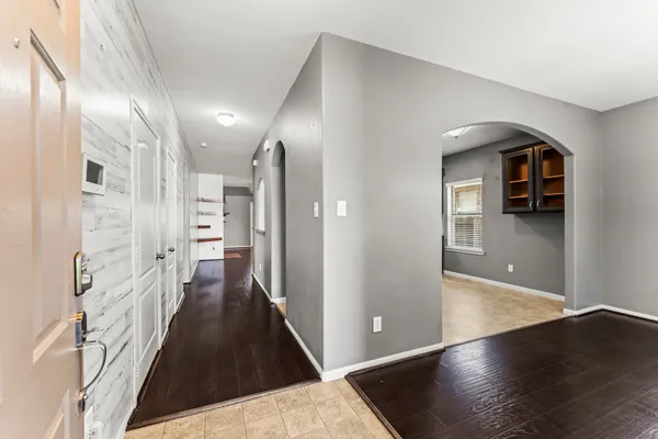 $2,450 | 3103 Lockeridge Village Drive, Spring, TX 77386