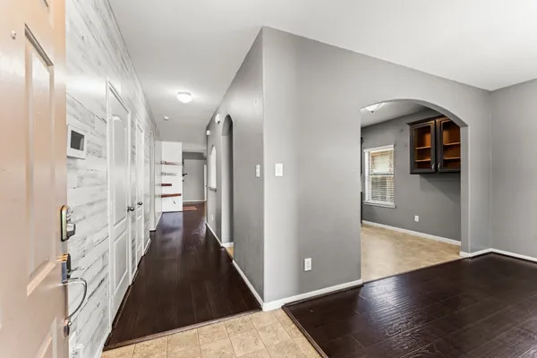 $2,450 | 3103 Lockeridge Village Drive, Spring, TX 77386