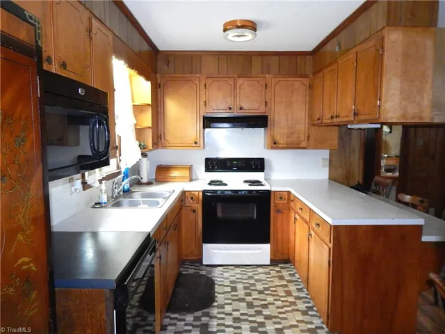 $323,000 | 1662 Ralph Joyce Road, Sandy Ridge, NC 27046