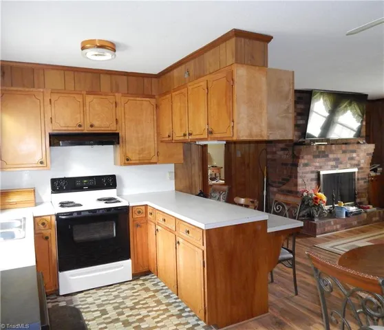 $323,000 | 1662 Ralph Joyce Road, Sandy Ridge, NC 27046