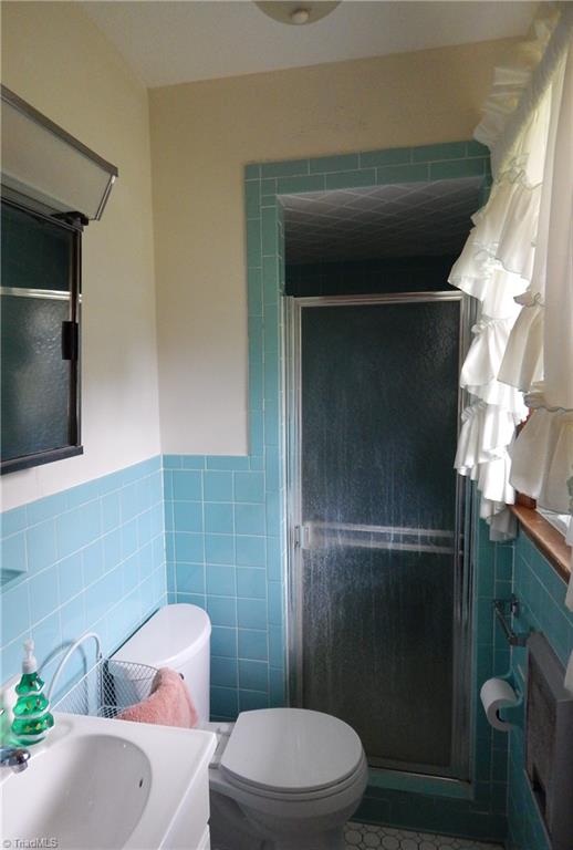 1662 Ralph Joyce Road Sandy Ridge, NC 27046 - Photo 16 of 36