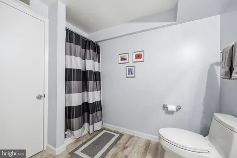 $1,150,000 | 10 Wandering Trail Court, Potomac, MD 20854