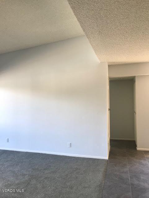 2121 Scott Road, Unit 305 Burbank, CA 91504 - Photo 13 of 49 20